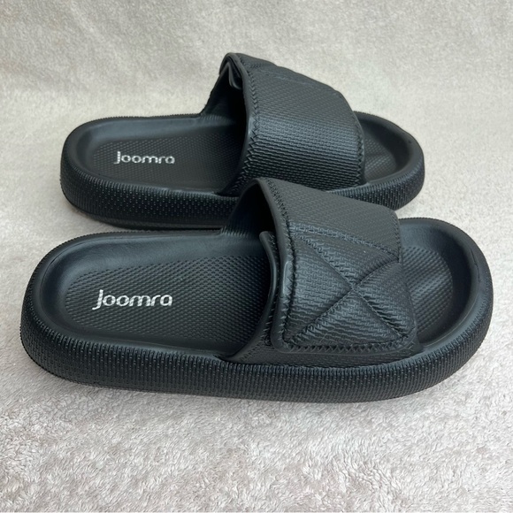 Puffy Comfort Cloud Pool Slides Sandals-Black-Womens 5.5-Casual-Beach-Lounge-NEW - Picture 2 of 10